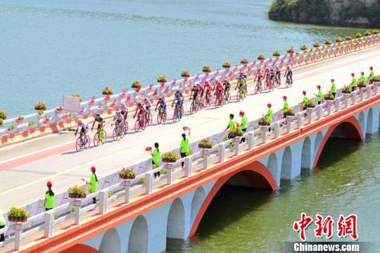 2018_{ȱh(hun)_H·܇ِ_ĻR z