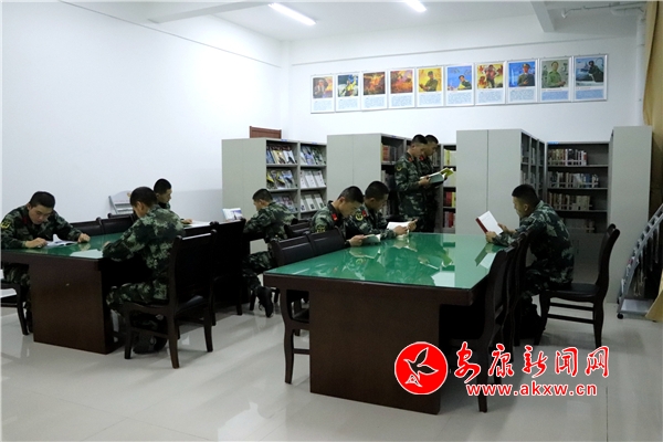 (無(wú)水印)氛圍濃厚 (1).jpg