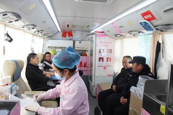 無(wú)償獻(xiàn)血 濟(jì)世于民——北醫(yī)大制藥股份有限公司積極開展冬季愛(ài)心獻(xiàn)血活動(dòng)