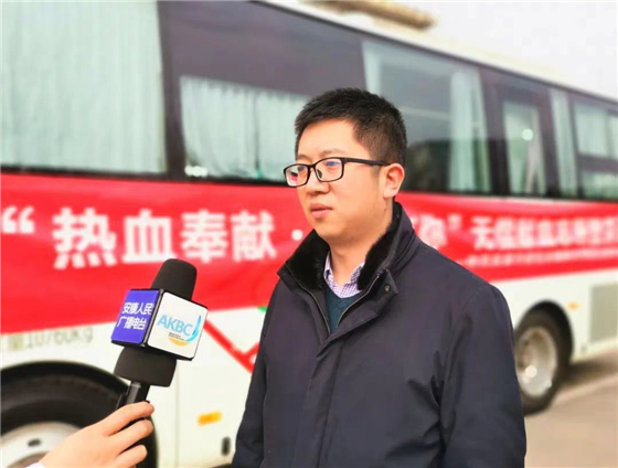 安康市委機關組織開展“熱血奉獻·溫暖有你”無償獻血活動